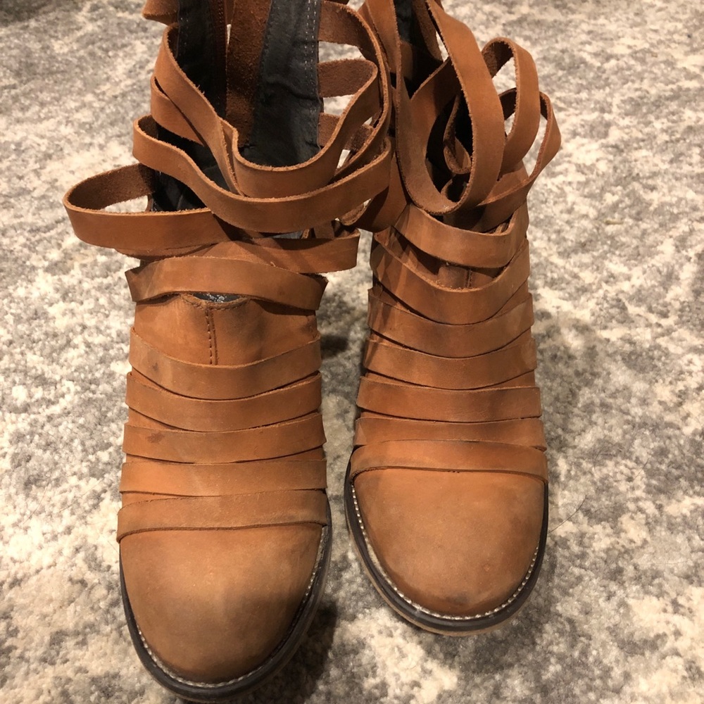 ❌SOLD❌Free people hybrid booties - Picture 3 of 6